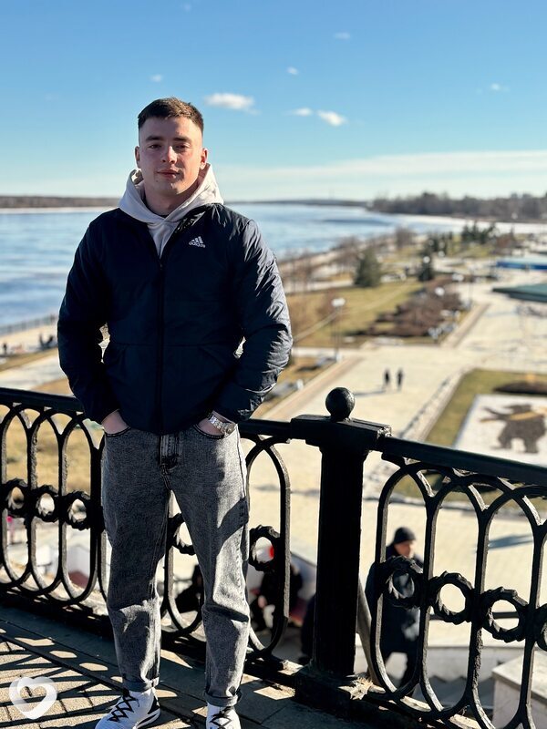 Иван, 24, Москве — анкета №2029309