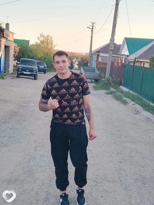 Максим, 29, Уфе — анкета №2029556