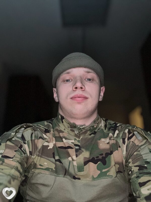 Кирилл, 25, Санкт-Петербурге — анкета №2029706