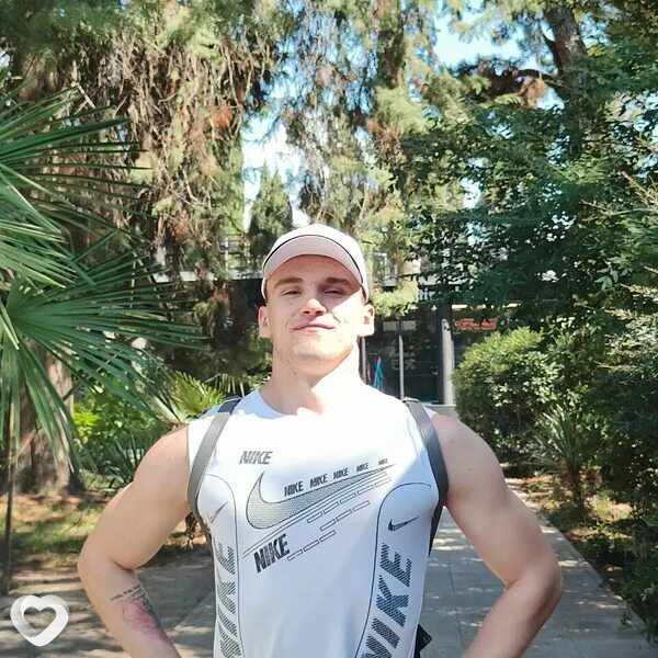 Александр, 23, Красноярске — анкета №2029606