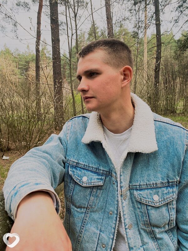 Кирилл, 25, Москве — анкета №2029980