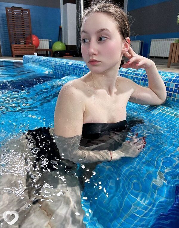Тина, 21, Москве — анкета №2030196