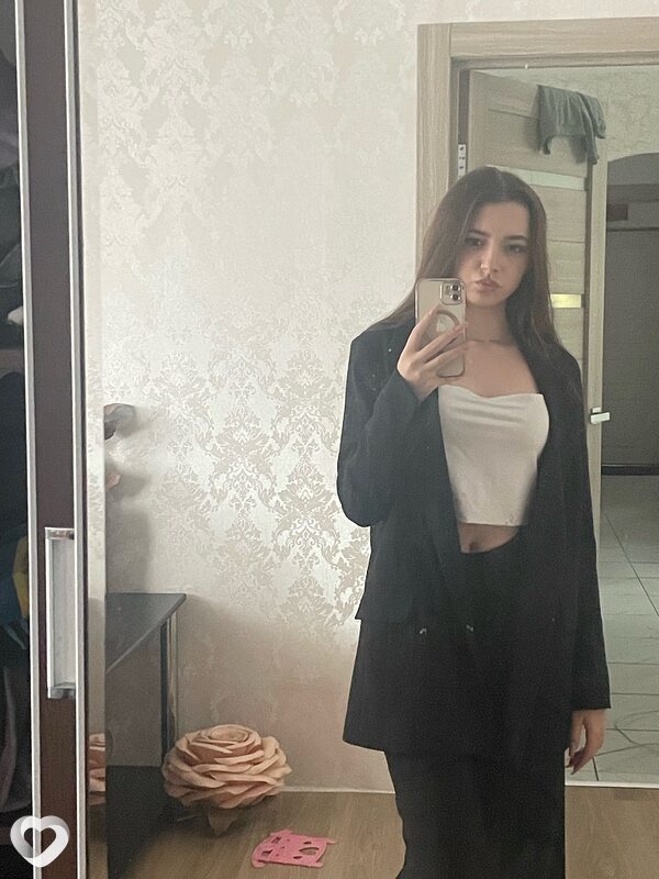 Полина, 19, Бресте — анкета №2030466