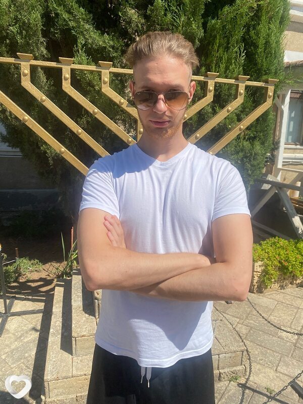 Ярослав, 24, Екатеринбурге — анкета №2031858