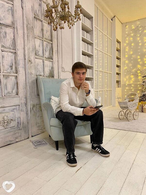 Богдан, 21, Туапсе — анкета №2031328