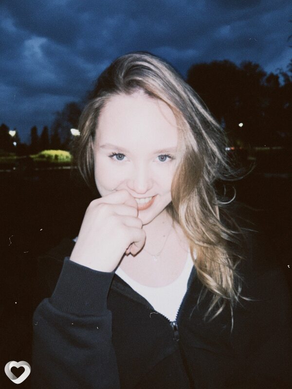 Екатерина, 22, Самаре — анкета №2031689