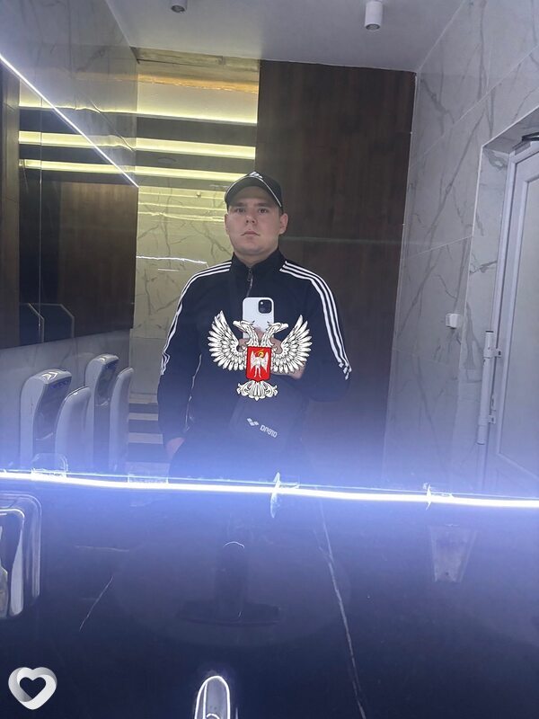 Виктор, 23, Бердянске — анкета №2032007