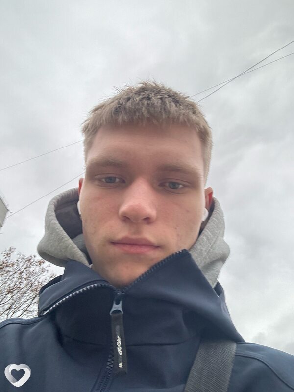 Сережа, 20, Ростове-на-Дону — анкета №2032293