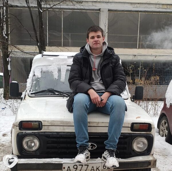 Павел, 21, Балашихе — анкета №2032378