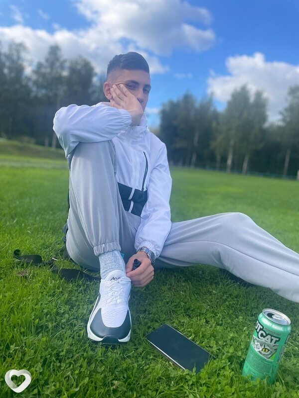 Максим, 22, Ярославле — анкета №2032345