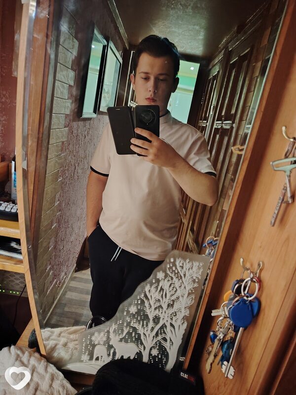 Андрей, 20, Могилев — анкета №2032541