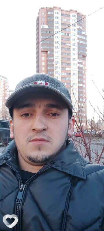 Артур, 23, Москве — анкета №2032697