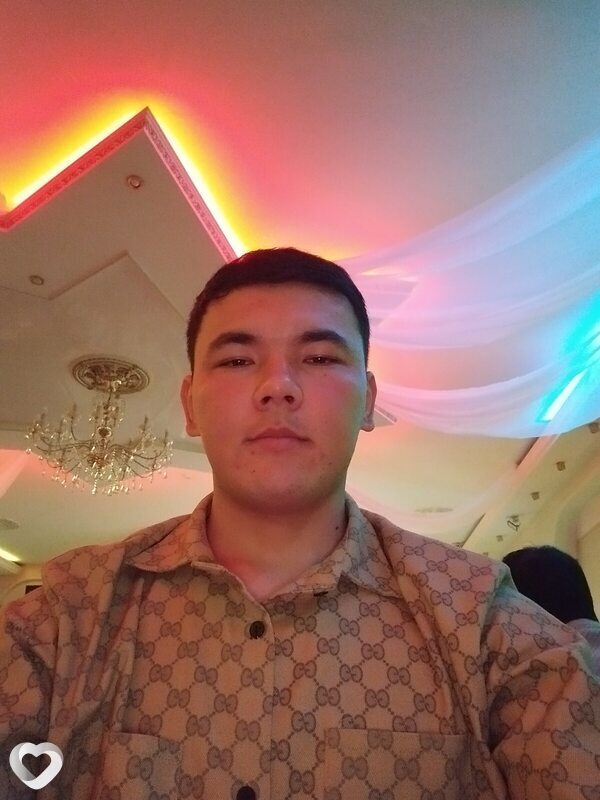 Дильшодбек, 22, Ижевске — анкета №2033310