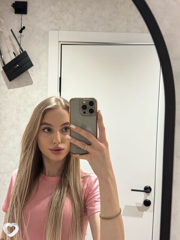 Диана, 21, Владивостоке — анкета №2033325