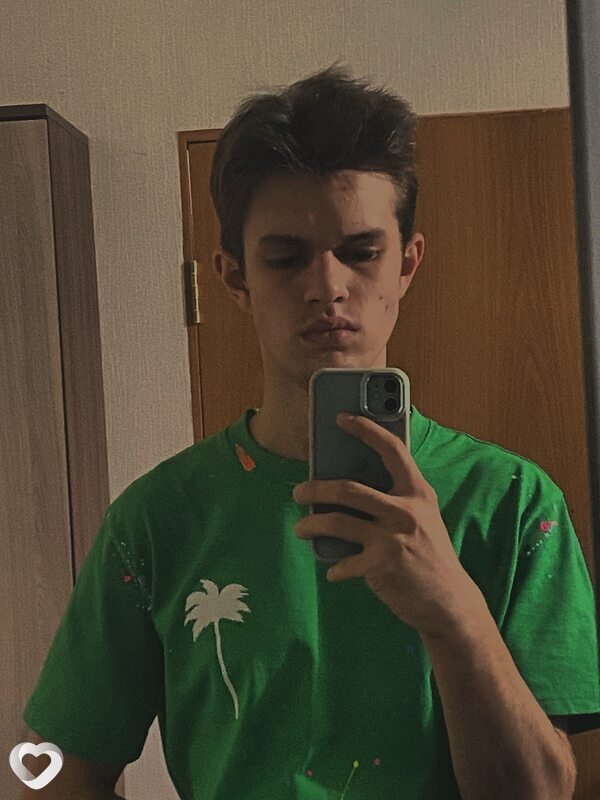 Денис, 22, Магнитогорске — анкета №2034144
