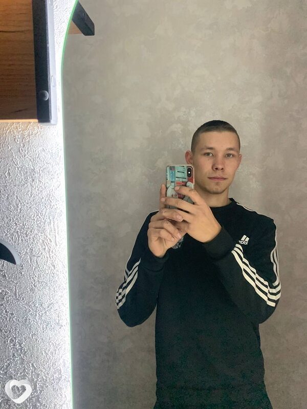 Илья, 26, Минусинске — анкета №2034347