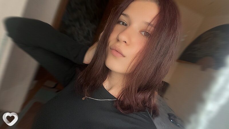 Яна, 20, Уссурийске — анкета №2034524