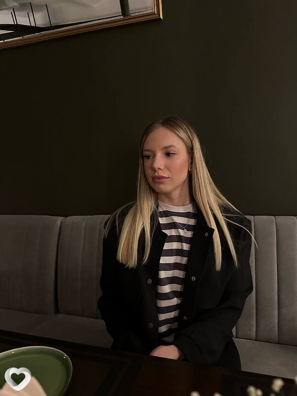 Адэль, 27, Сургуте — анкета №2034974