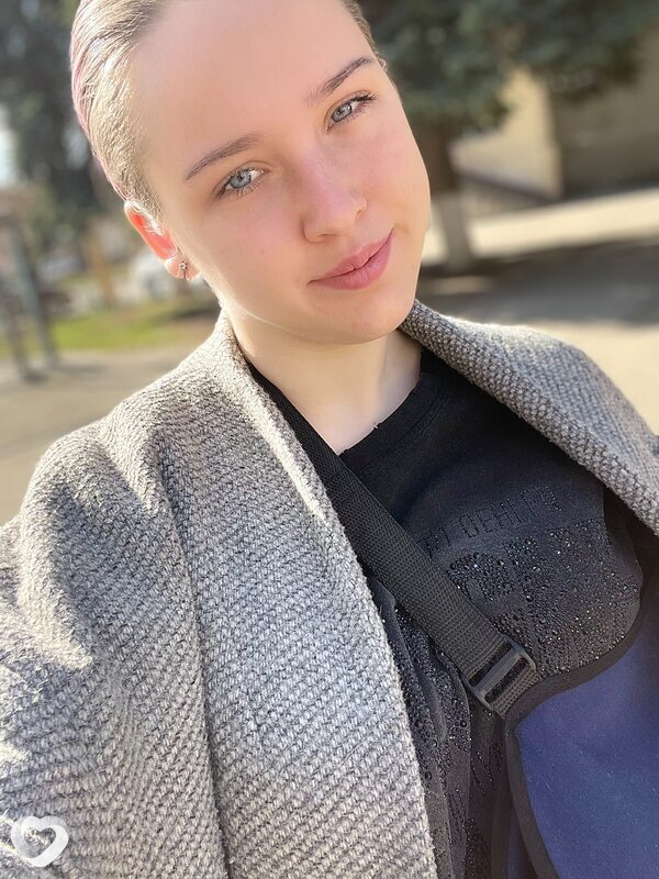 Lu, 22, Краснодаре — анкета №2035063