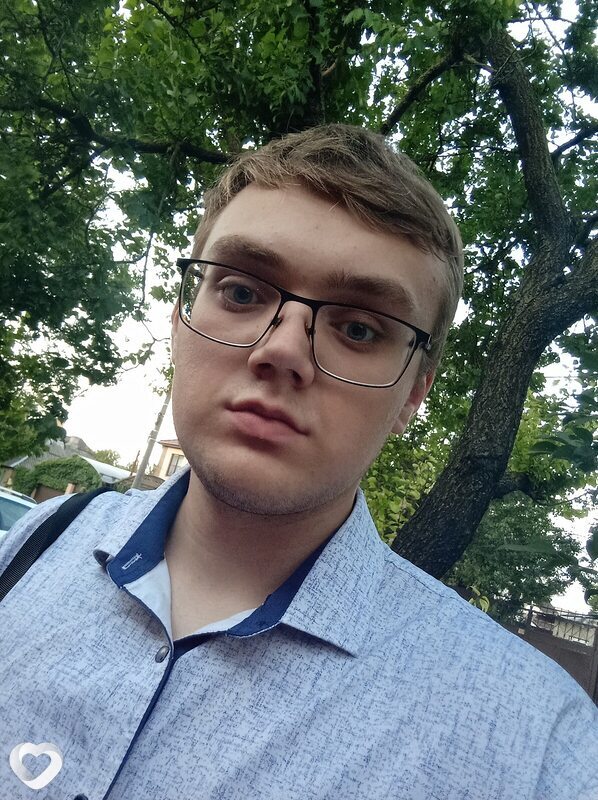 Максим, 21, Ростове-на-Дону — анкета №2035667