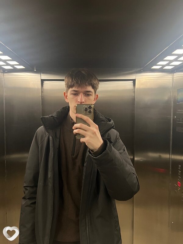 Дмитрий, 22, Москве — анкета №2035801