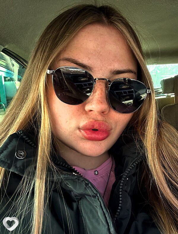 Екатерина, 22, Омске — анкета №2036175