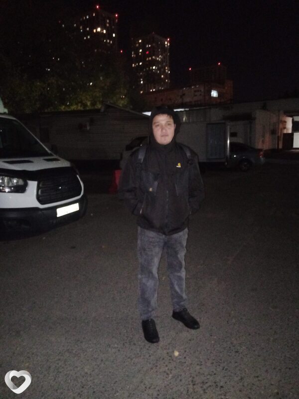 Алик, 36, Москве — анкета №2036129