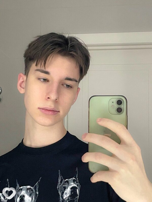 Владимир, 20, Москве — анкета №2036136