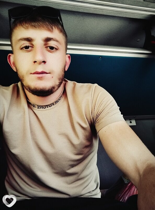 Артем, 28, Тбилиси — анкета №2036688