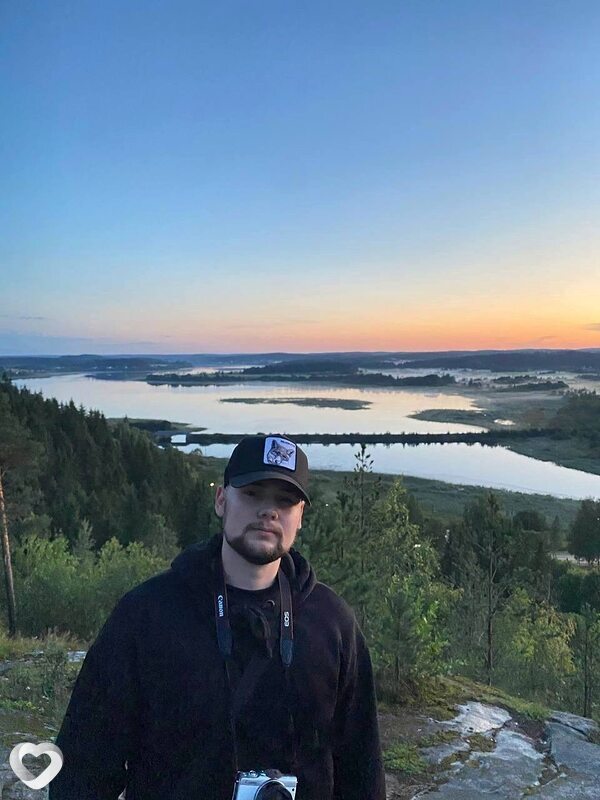 Антон, 22, Санкт-Петербурге — анкета №2037613