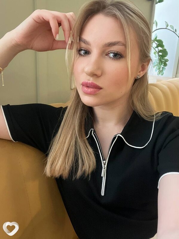Маша, 22, Орёл — анкета №2037460