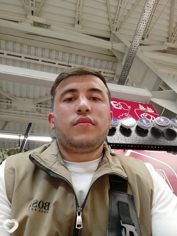 Джавохир, 23, Рыбинске — анкета №2037421