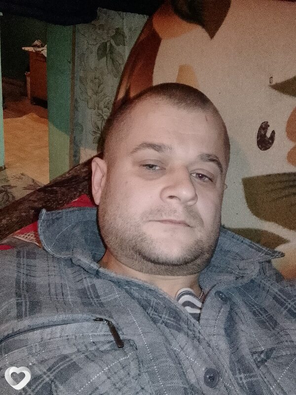 Кирилл, 37, Великих Луках — анкета №2037603
