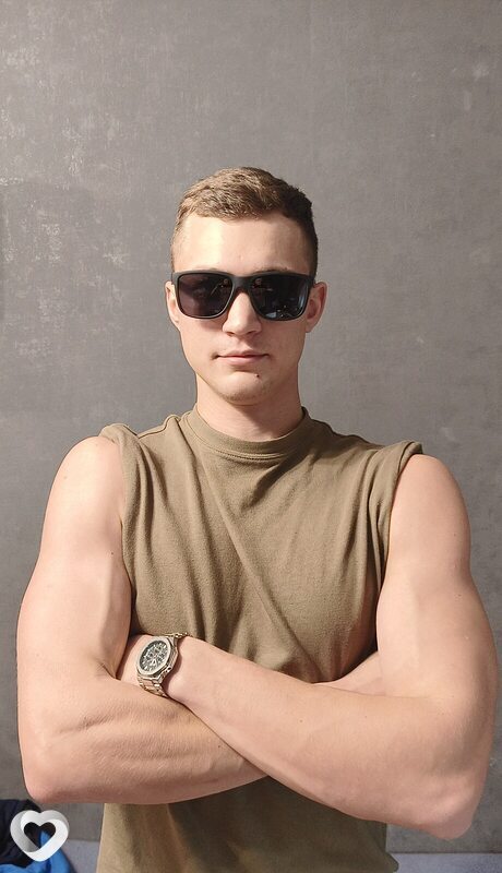 Егор, 22, Воронеже — анкета №2037711