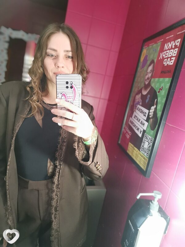 Дина, 28, Новосибирске — анкета №2037745
