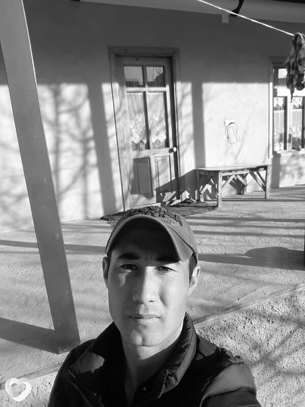 Алик, 31, Красноярске — анкета №2038168