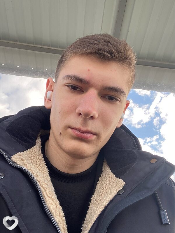Денис, 20, Благовещенске — анкета №2038298