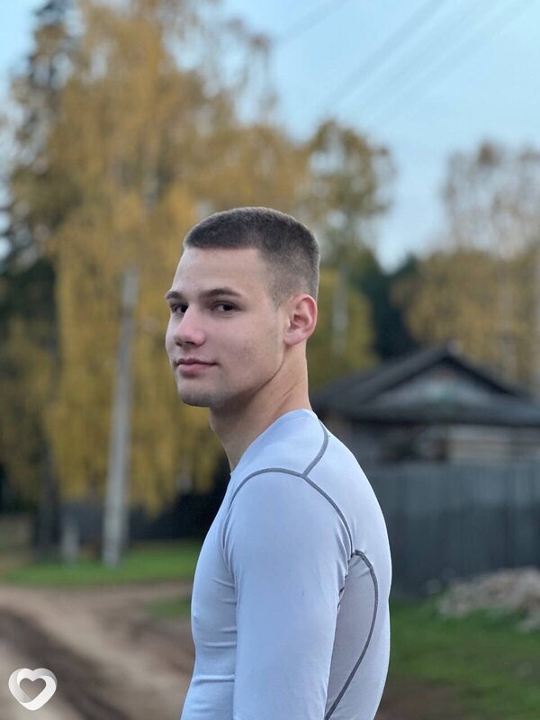 Идюха, 20, Москве — анкета №2038724