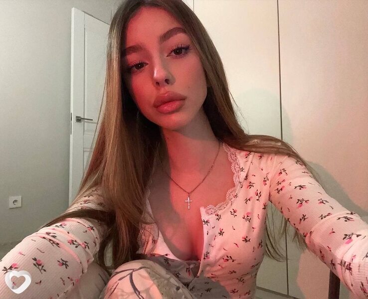 Александра, 21, Москве — анкета №2038448