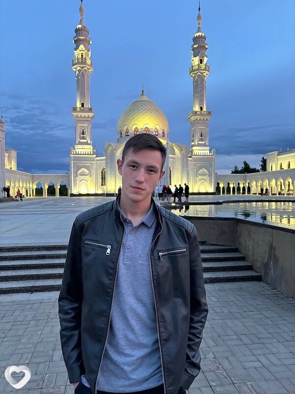 Эрик, 24, Екатеринбурге — анкета №2038343