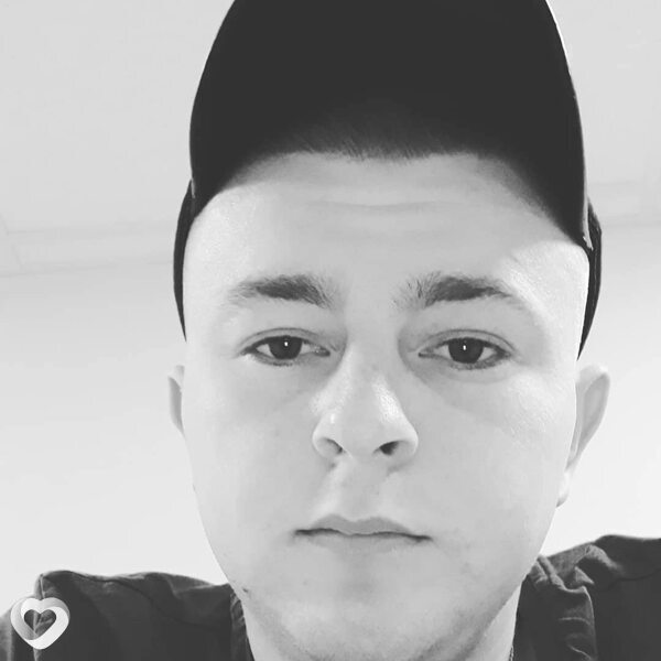 Виктор, 28, Барнауле — анкета №2038815