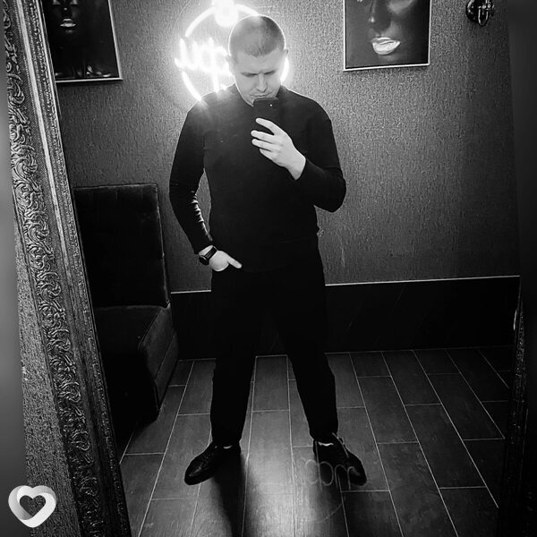 Артем, 29, Волгограде — анкета №2039236