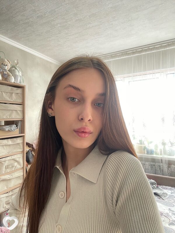 Алеся, 24, Иванове — анкета №2039254