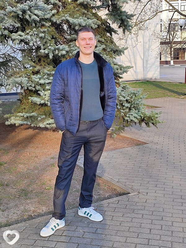 Евгений, 25, Бобруйске — анкета №2039563