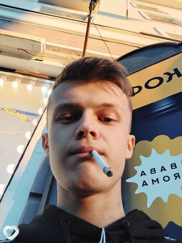 Роман, 22, Томске — анкета №2040638