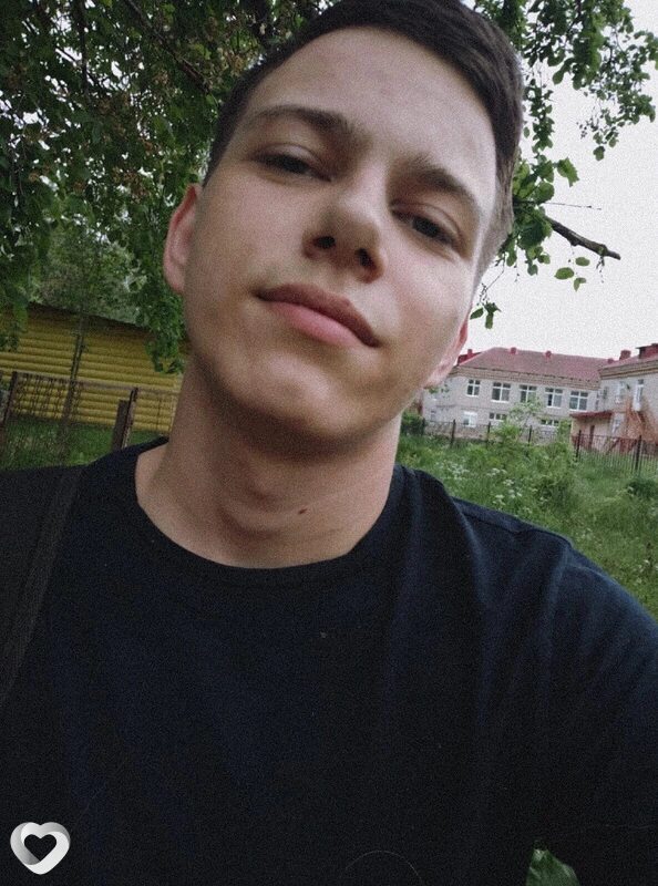 Максим, 24, Рыбинске — анкета №2040765