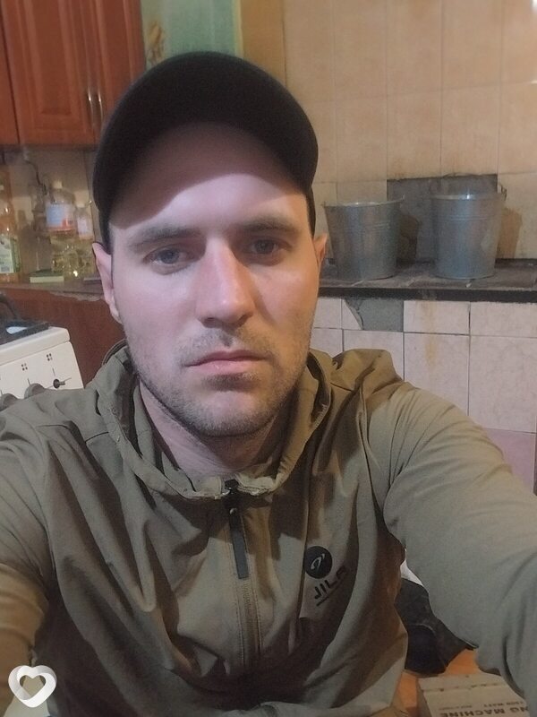 Андрей, 31, Луганске — анкета №2041088
