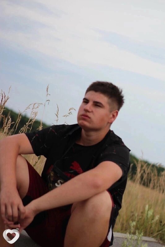 Егор, 19, Иванове — анкета №2040893