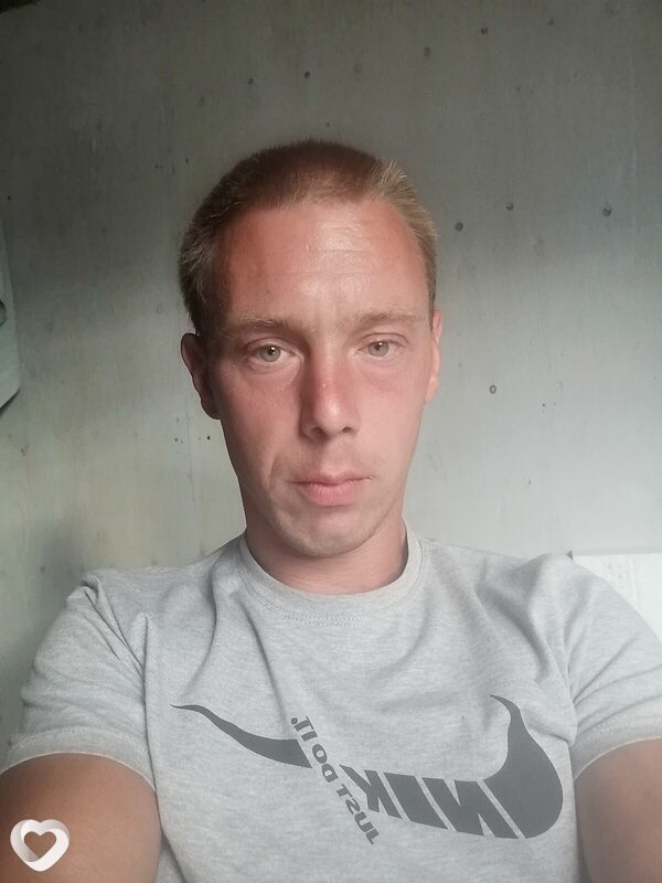Евгений, 31, Новосибирске — анкета №2041316