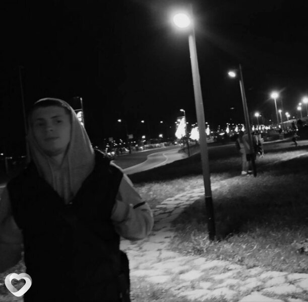 Данил, 21, Кемерове — анкета №2041506
